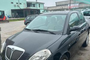 Lancia Ypsilon 1.3 Multijet 16V Platino ok neo pat