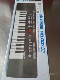 Pianola Alesis Melody32