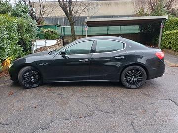 MASERATI GHIBLI 3.0 DIESEL GRANSPORT