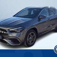 Mercedes-Benz GLA 250 E PLUG-IN HYBRID AUTOMA...