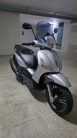 Beverly 300s grigio