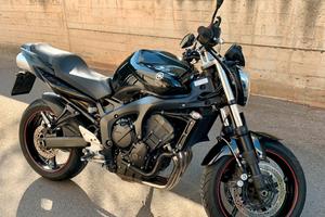 Yamaha FZ6 S2 Total Black - 98cv