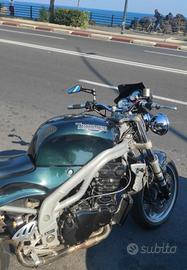 Triumph Speed triple 