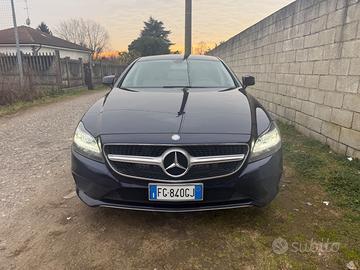 Mercedes Cls 220d cerchi 19– full optional