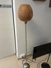 Piantana  in bambù della casa del bambú