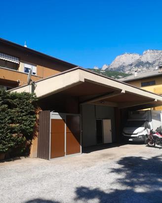 Magazzino e appartamento