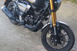 TVS RONIN 250