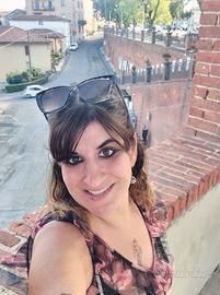 Assistente all'autonomia e educativa o commessa