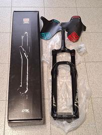 RockShox Lyrik Ultimate 35, 150mm, 29" Enduro, NEW