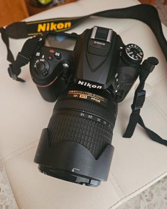 nikon d7200 più obiettivo 18-140
