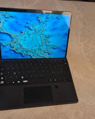 Microsoft Surface Pro 9 - i5 / 16 GB RAM / 256 GB