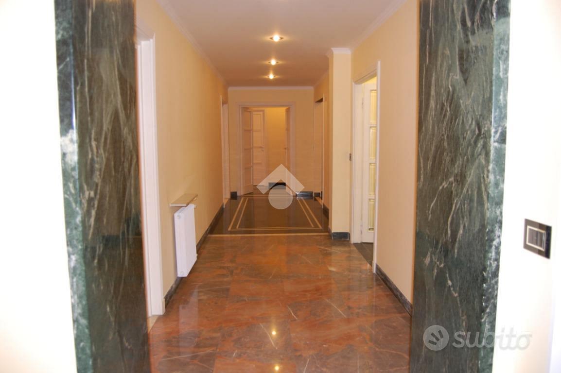 Appartamento – Genova, Castelletto, Centro Est - Vista 2