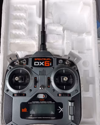 Radiocomando Spektrum DX6i