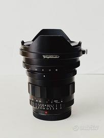 Obiettivo Nokton voigtlander 10.5 micro 4/3