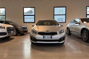 Kia Ceed cee'd 1.4 CRDi 5 porte Cool