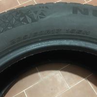 Gomme neve 235/60 R17