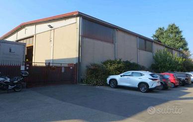 Immobile in asta di 1187 m² a Seregno