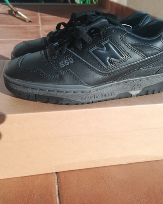 New Balance 550 Triple Black