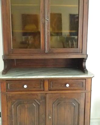 credenza in legno e piano in marmo 