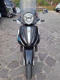 Piaggio beverly 300 ie tourer