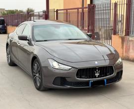 Maserati Ghibli 3.0 250cv tetto