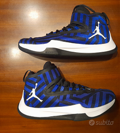 Scarpe da basket jordan Sports In vendita a Torino