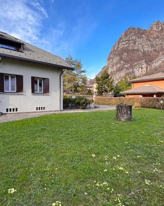 Appartamento di 97 m² con 5 locali e box auto a Ba