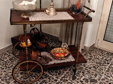 carrello porta vivande