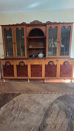 Credenza con vetrina 