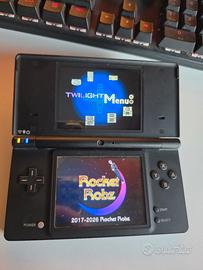 Nintendo dsi nero con giochi 