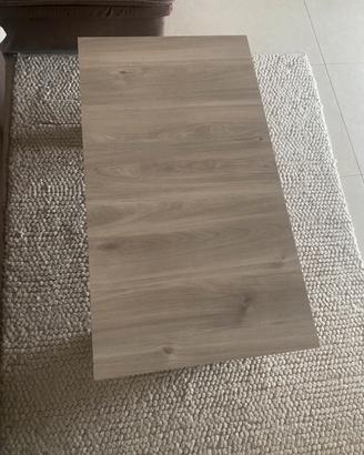 Tavolino da solotto in legno