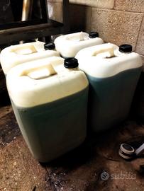 Tanica 25 lt. benzina miscela al 2% per fuoribordo