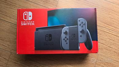 Nintendo Switch V2 completa + scatola e accessori