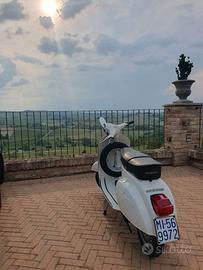 Vespa 125 Primavera Targa oro FMI