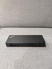 Lenovo ThinkPad thunderbolt 3 dock gen 2