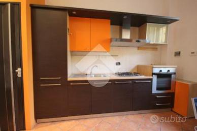 MONOLOCALE A CORNAREDO