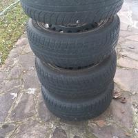 cerchi in ferro 4 fori con gomme 