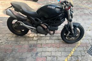 Ducati Mondter 696 + con Abs