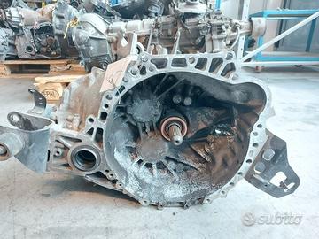 Cambio manuale Toyota Auris 2.2 diesel del 2007