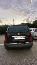 MACCHINA LANCIA MUSA