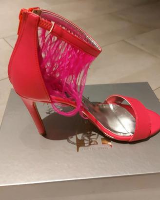 Sandali n. 38 fucsia o verde Divine Follie