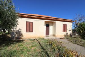 VILLA SINGOLA A TORREVECCHIA TEATINA