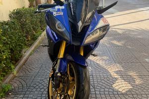 Moto sportiva