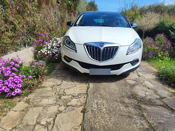 lancia delta 1.6 120 cv
