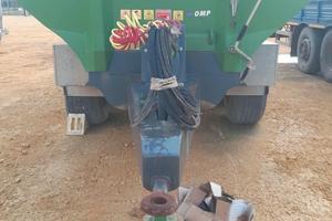 Rimorchio Agricolo Dumber 3 assi  vasca tonda