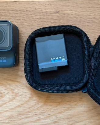 Gopro Hero 5 con accessori e seconda batteria