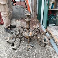 lampadario totalmente in ottone vintage 