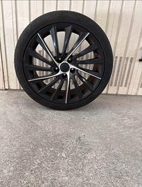 4 cerchi in lega + gomme estive 18’ usate