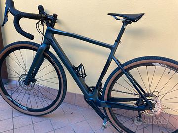 Bici Gravel carbonio Megamo West