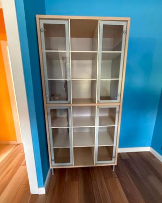 Vetrina / libreria con ante in vetro – 104×210 cm